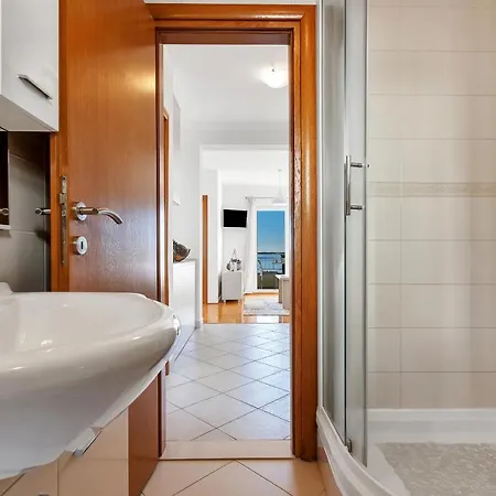 Santric - The Hill Appartement *