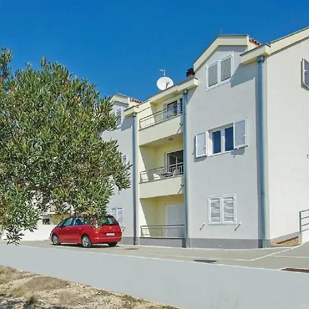 Santric - The Hill *