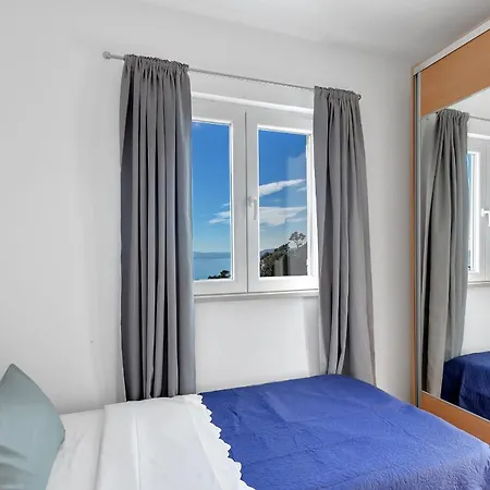 Santric - The Hill Makarska